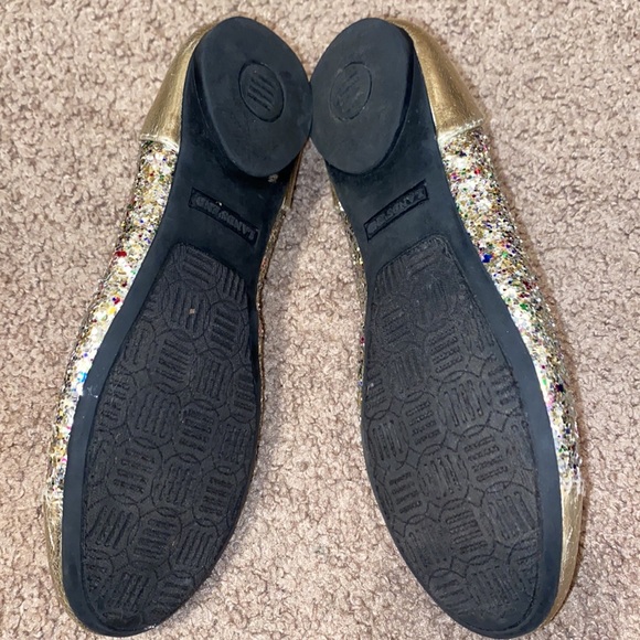 Girls Flats - Picture 3 of 6